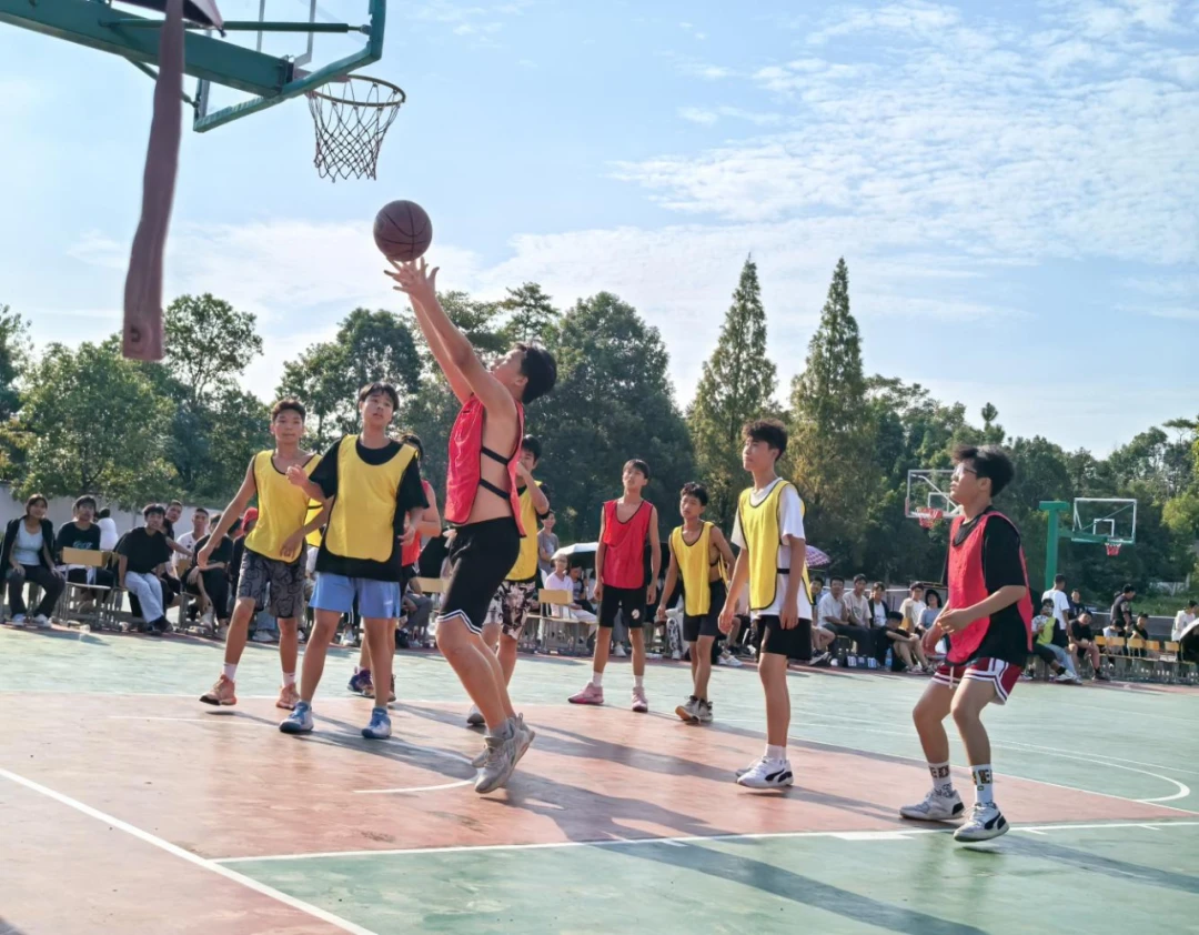高中生篮球爱好者的心理调适方法_1